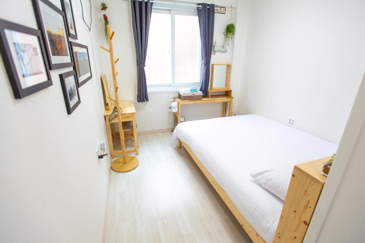 Gagopang Jeju Hotell Exteriör bild