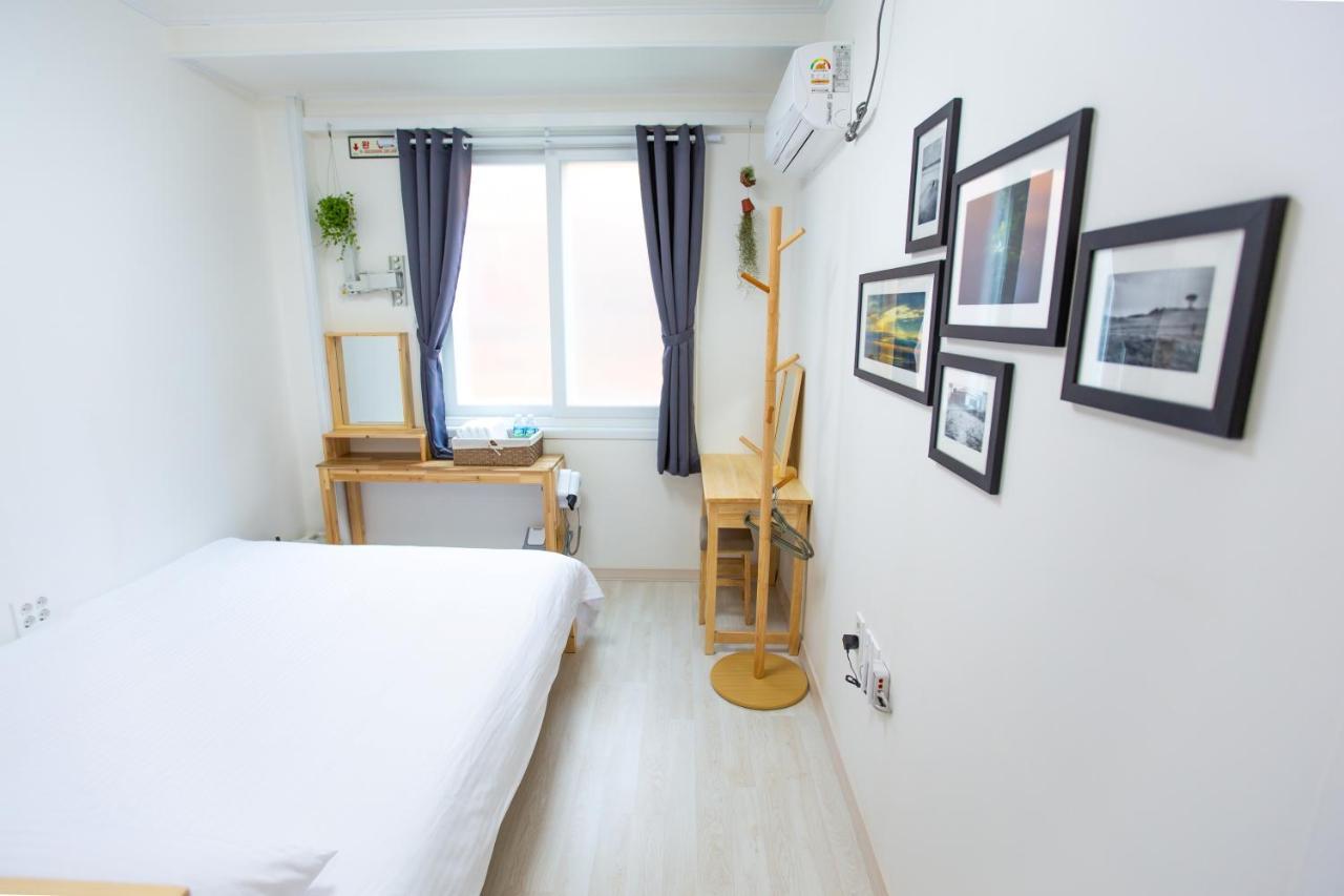 Gagopang Jeju Hotell Exteriör bild