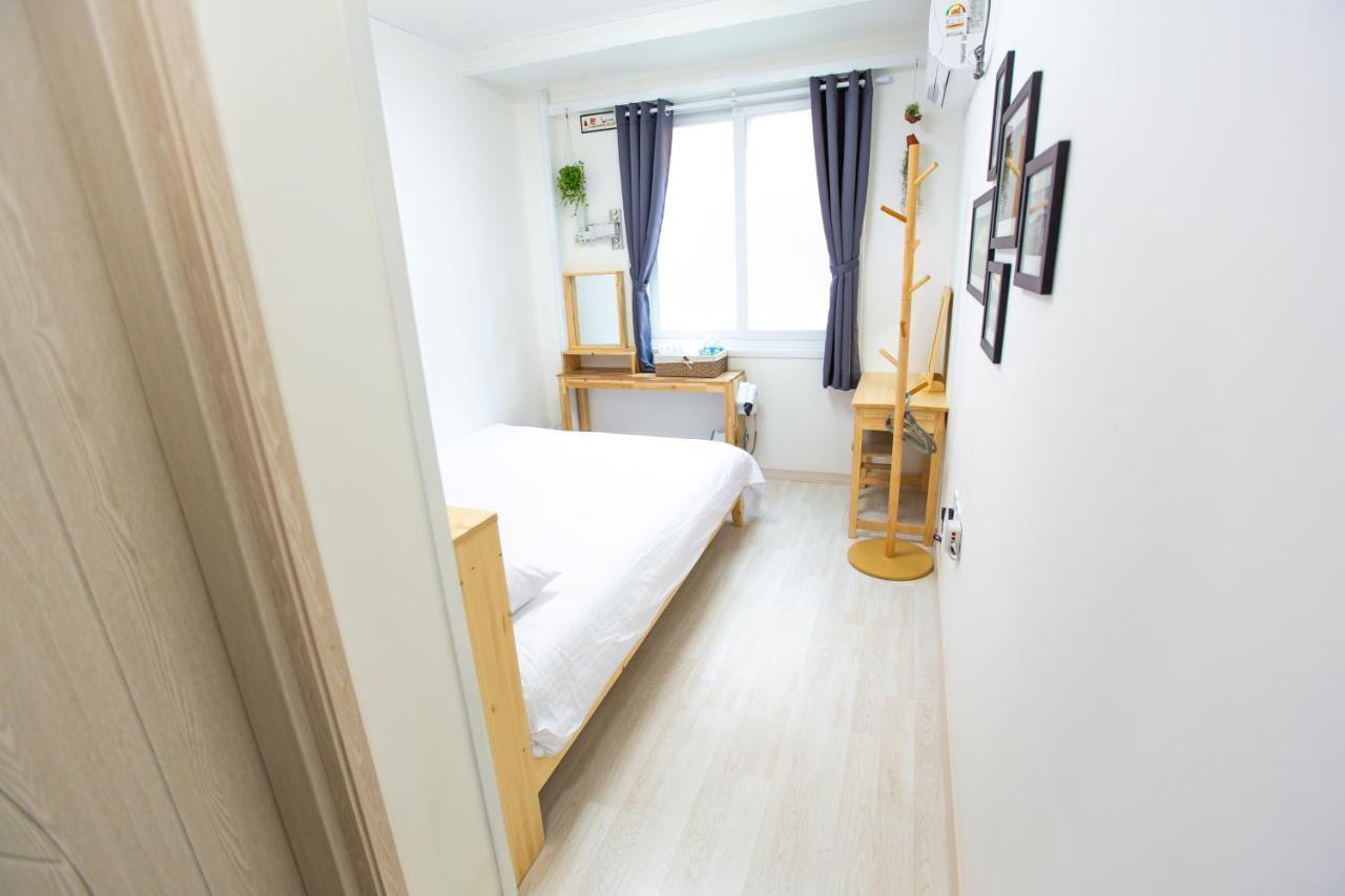 Gagopang Jeju Hotell Exteriör bild